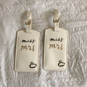 Kate Spade Mrs. Luggage tag brand new